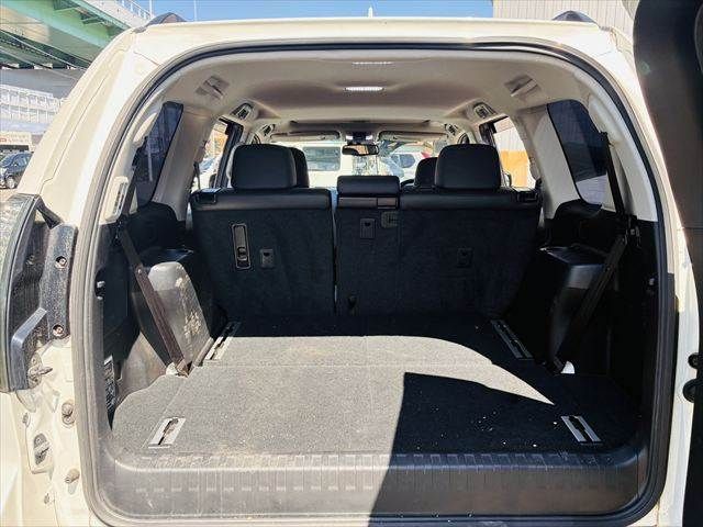 TOYOTA LANDCRUISER PRADO 2015 Image 31