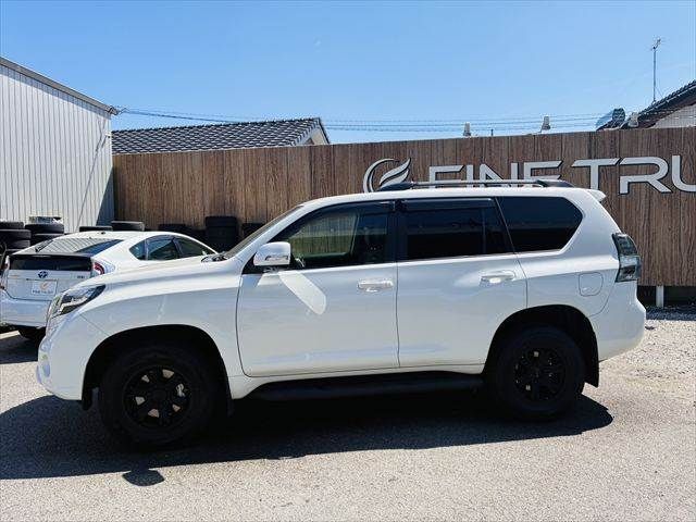 TOYOTA LANDCRUISER PRADO 2015 Image 31