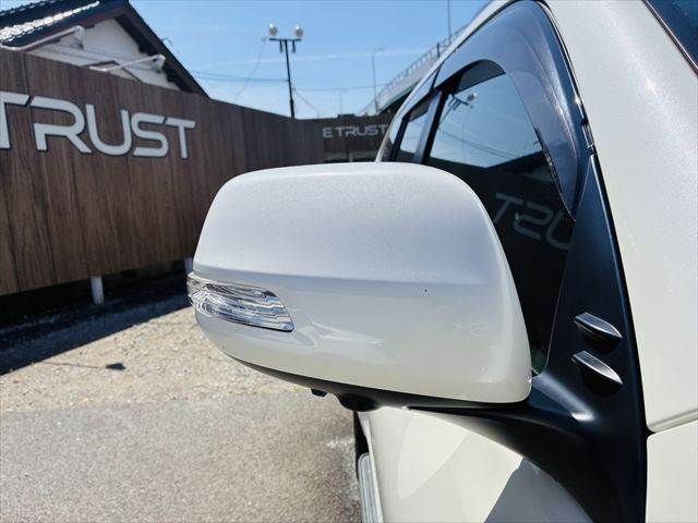 TOYOTA LANDCRUISER PRADO 2015 Image 31