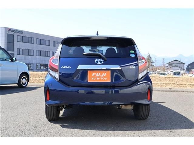 TOYOTA AQUA 2021 Image 31