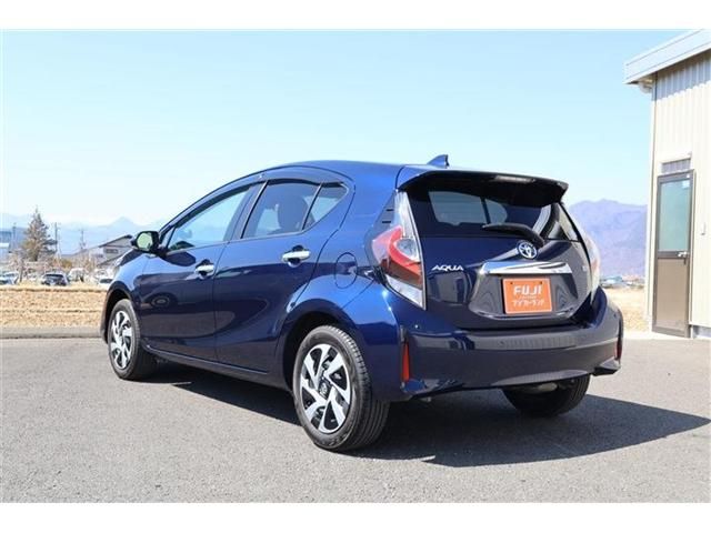 TOYOTA AQUA 2021 Image 31