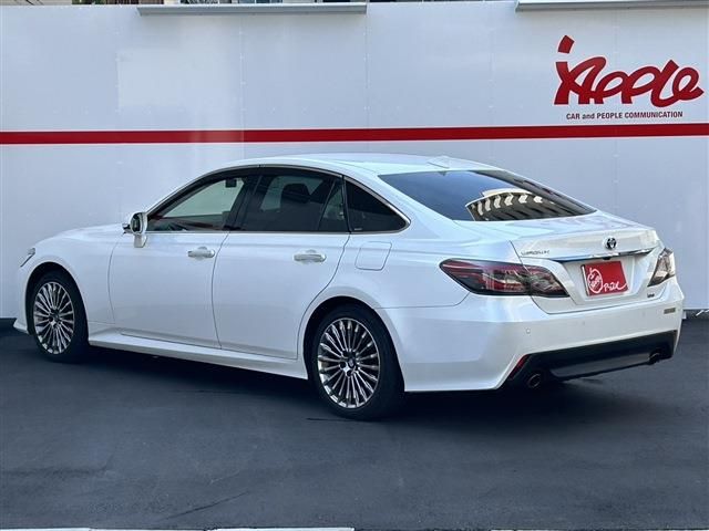 TOYOTA CROWN SEDAN HYBRID 2021 Image 31