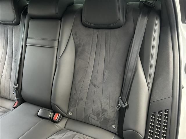 TOYOTA CROWN SEDAN HYBRID 2021 Image 31