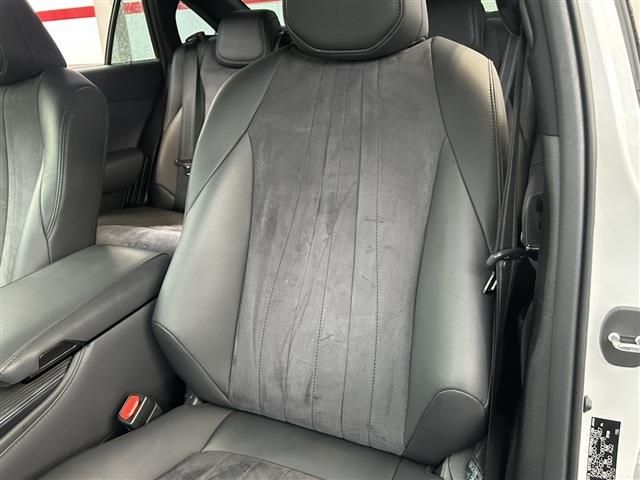 TOYOTA CROWN SEDAN HYBRID 2021 Image 31