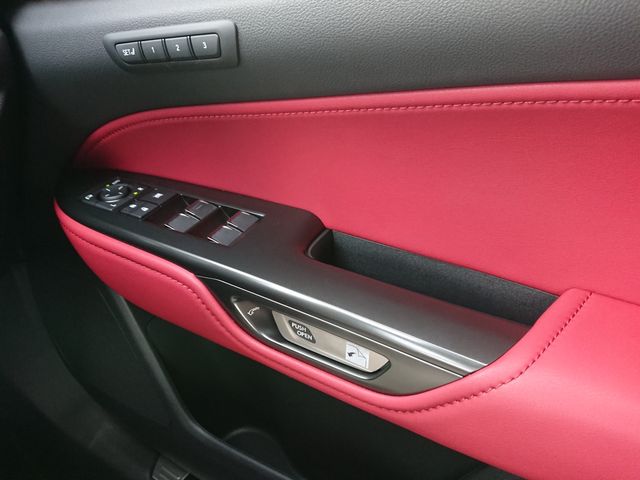 TOYOTA LEXUS NX350H AWD 2023 Image 31