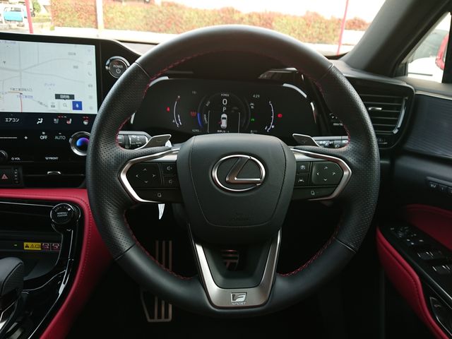 TOYOTA LEXUS NX350H AWD 2023 Image 31