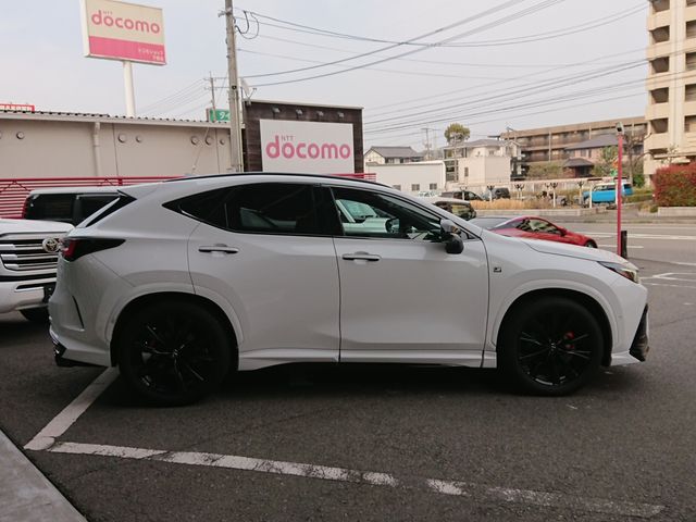 TOYOTA LEXUS NX350H AWD 2023 Image 31