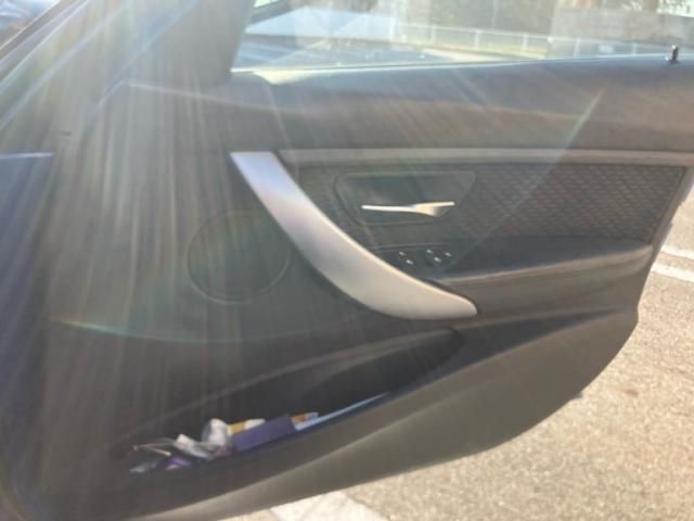 BMW 3SERIES SEDAN 2013 Image 31