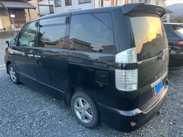 TOYOTA VOXY 2006 Image 31