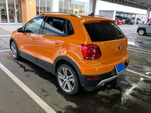 VOLKSWAGEN CROSS POL 2013 Image 31