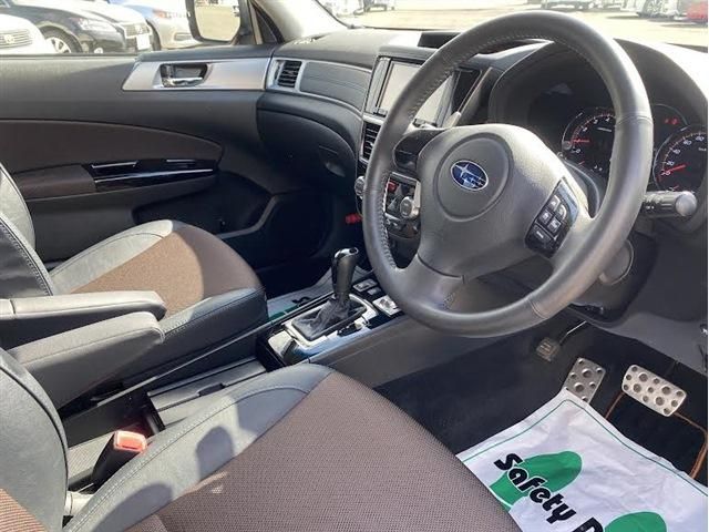 SUBARU EXIGA CROSSOVER 7 2017 Image 31