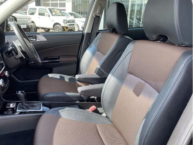 SUBARU EXIGA CROSSOVER 7 2017 Image 31