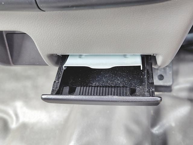 NISSAN NV100 CLIPPER 2018 Image 31