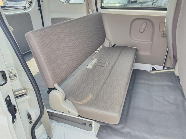 NISSAN NV100 CLIPPER 2018 Image 31