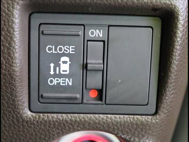 HONDA N BOX 2021 Image 31