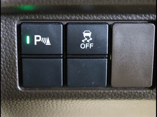 HONDA N BOX 2021 Image 31