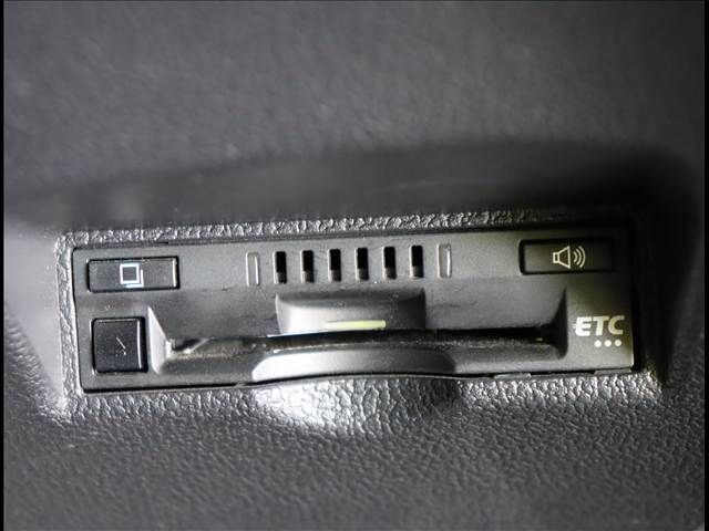 TOYOTA PRIUS 2020 Image 31