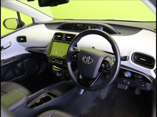 TOYOTA PRIUS 2020 Image 31