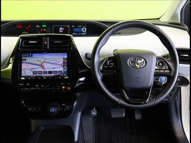 TOYOTA PRIUS 2020 Image 31