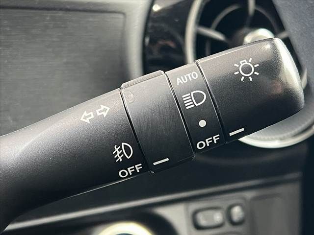 TOYOTA AQUA 2019 Image 31