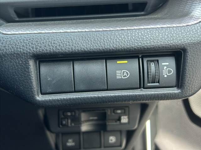 TOYOTA PRIUS 2023 Image 31