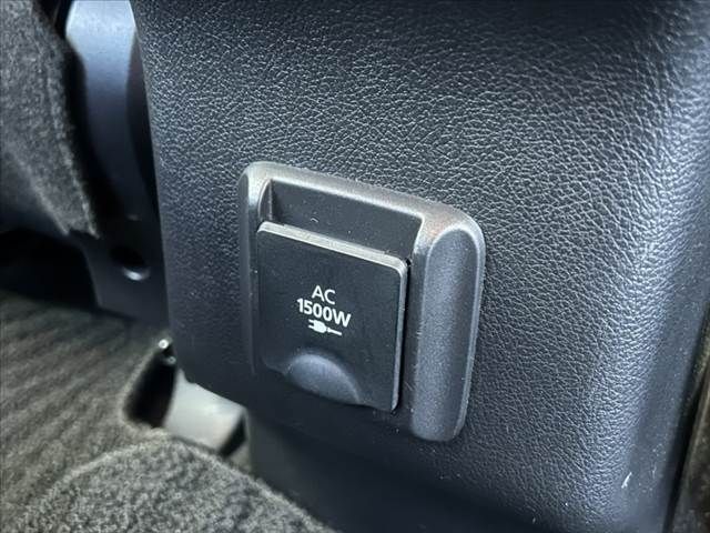 MITSUBISHI OUTLANDER PHEV 2017 Image 31