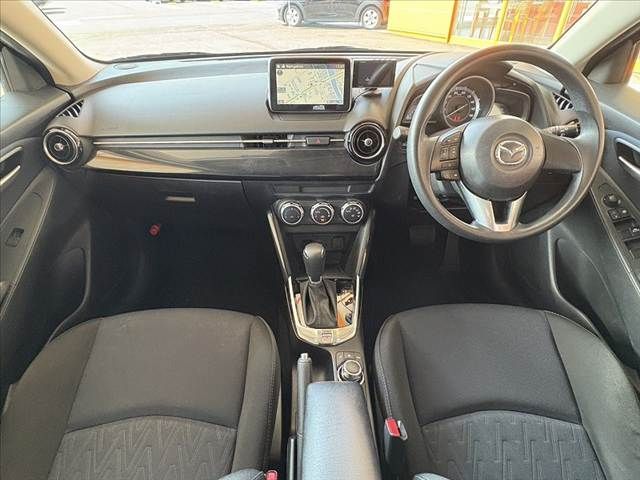 MAZDA DEMIO 2015 Image 31