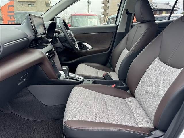 TOYOTA YARIS CROSS HYBRID 2022 Image 31