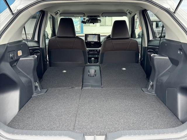 TOYOTA YARIS CROSS HYBRID 2022 Image 31