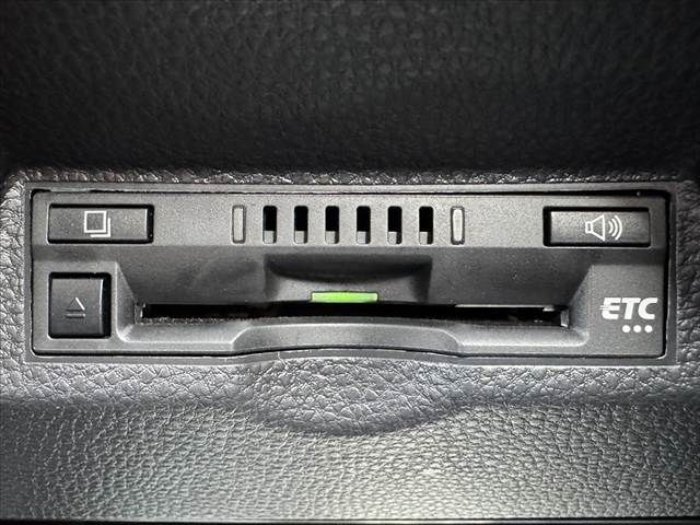 TOYOTA YARIS CROSS HYBRID 2022 Image 31