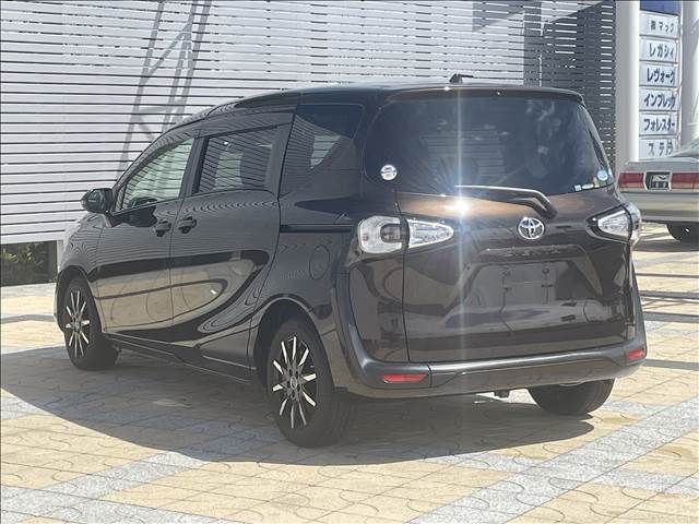 TOYOTA SIENTA 2017 Image 31