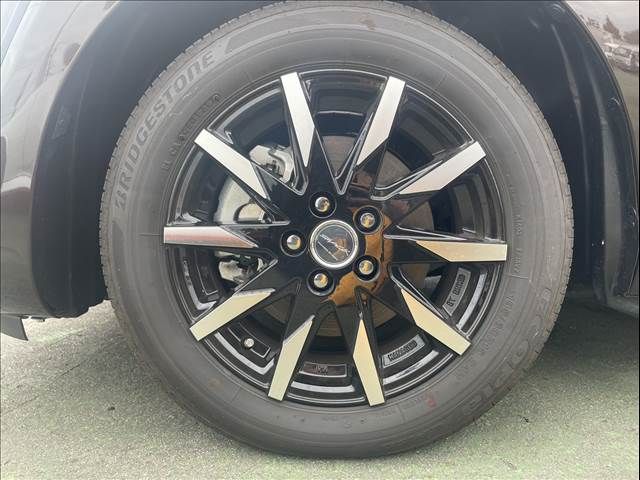 TOYOTA SIENTA 2017 Image 31