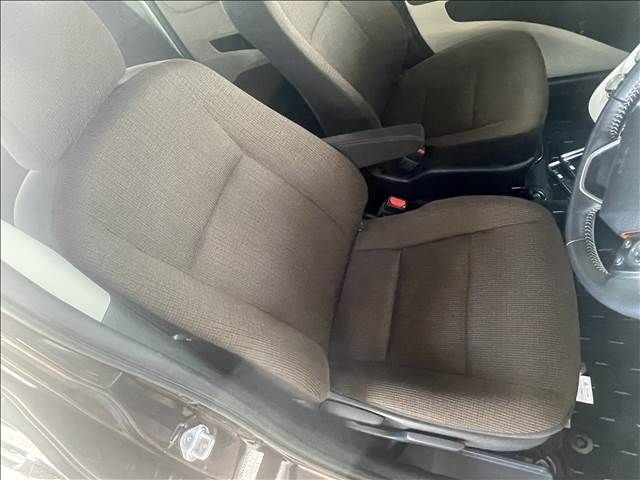 TOYOTA SIENTA 2017 Image 31