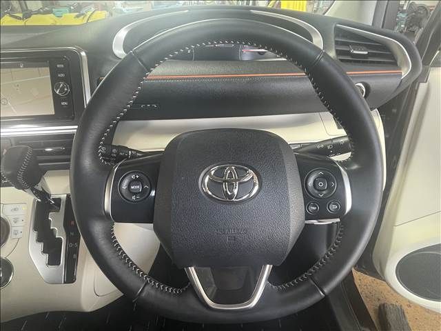 TOYOTA SIENTA 2017 Image 31