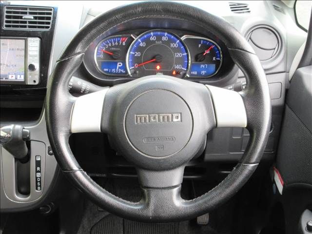 DAIHATSU MOVE CUSTOM 2013 Image 31