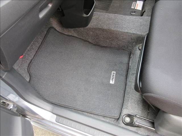 DAIHATSU MOVE CUSTOM 2013 Image 31