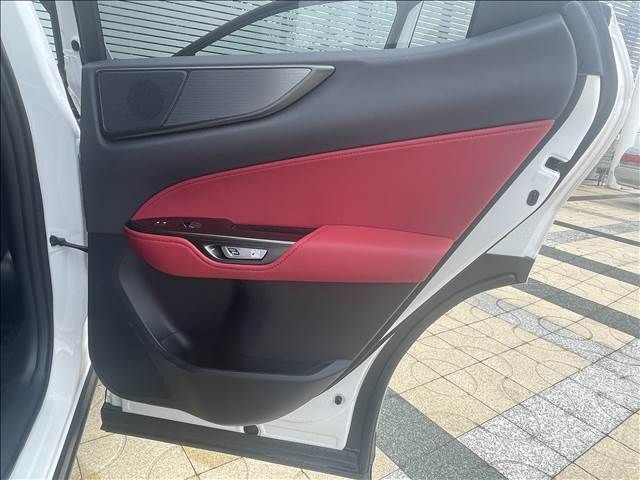 TOYOTA LEXUS NX350H 2023 Image 31