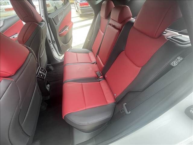 TOYOTA LEXUS NX350H 2023 Image 31