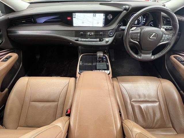TOYOTA LEXUS LS500H 4WD 2017 Image 31