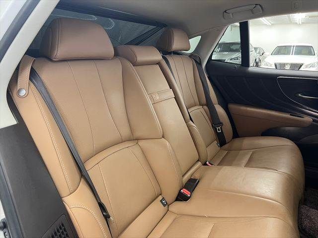 TOYOTA LEXUS LS500H 4WD 2017 Image 31