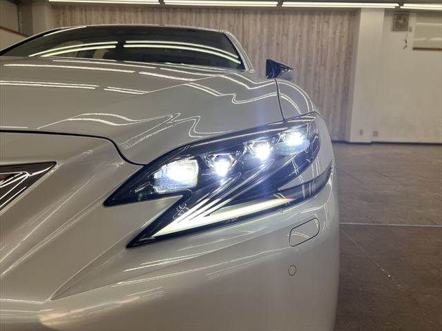 TOYOTA LEXUS LS500H 4WD 2017 Image 31