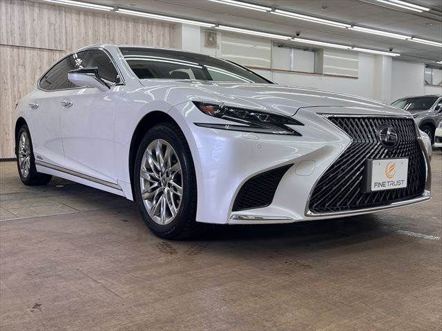 TOYOTA LEXUS LS500H 4WD 2017 Image 31
