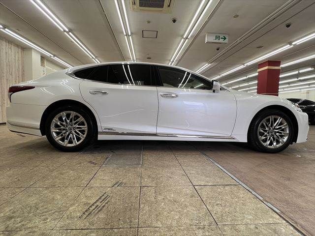 TOYOTA LEXUS LS500H 4WD 2017 Image 31