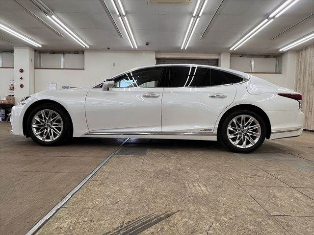 TOYOTA LEXUS LS500H 4WD 2017 Image 31