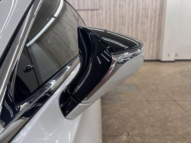 TOYOTA LEXUS LS500H 4WD 2017 Image 31