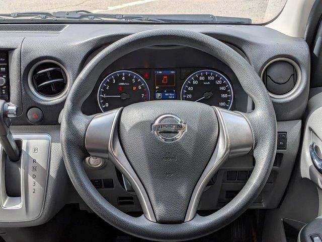 NISSAN NV350 CARAVAN 2019 Image 31