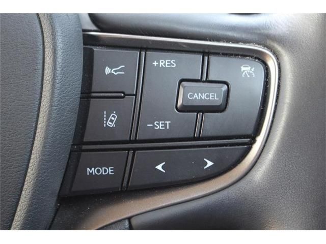 TOYOTA LEXUS UX250H 2021 Image 31