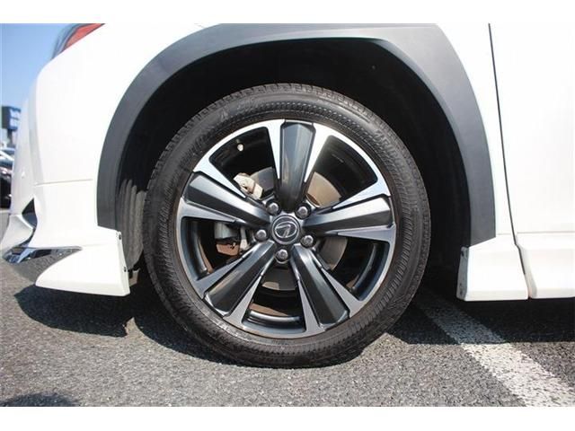 TOYOTA LEXUS UX250H 2021 Image 31