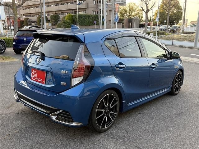 TOYOTA AQUA 2015 Image 31