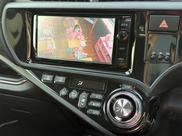 TOYOTA AQUA 2015 Image 31